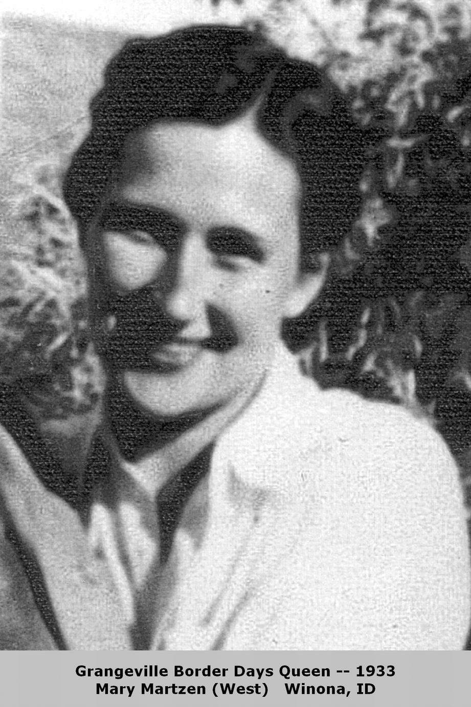 1933.jpg